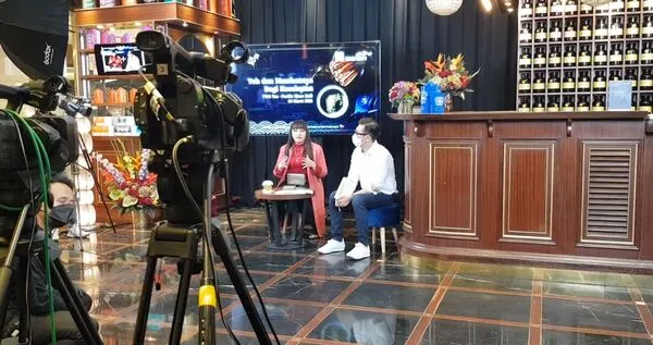 Axa Mandiri Talkshow